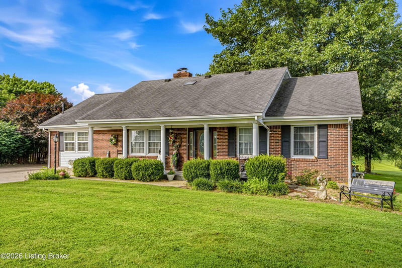 3299 Castle Hwy, Pleasureville, KY 40057