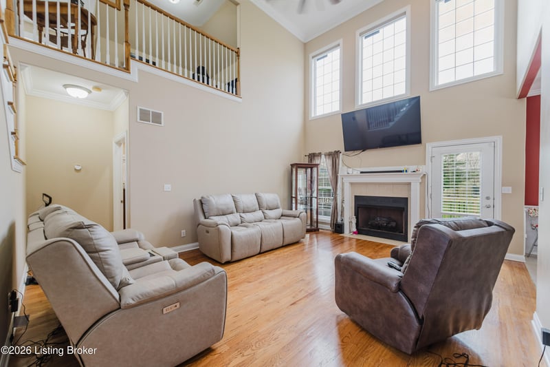 33 River Heights Blvd, Taylorsville, KY 40071
