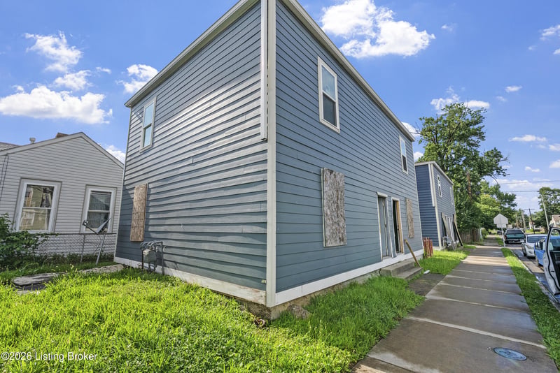 330 N 29th St, Louisville, KY 40212