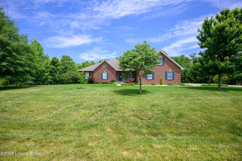 330 Stonebriar Dr, Elizabethtown, KY 42701