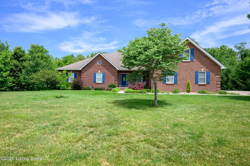 330 Stonebriar Dr, Elizabethtown, KY 42701