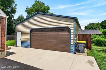 3309 Wellingmoor Ave, Louisville, KY 40218
