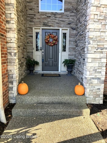3311 Ridge Brook Cir, Louisville, KY 40245