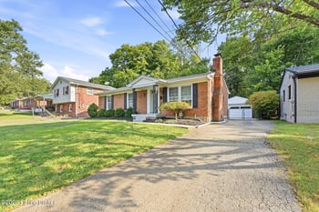 3311 Startan Ct, Louisville, KY 40220