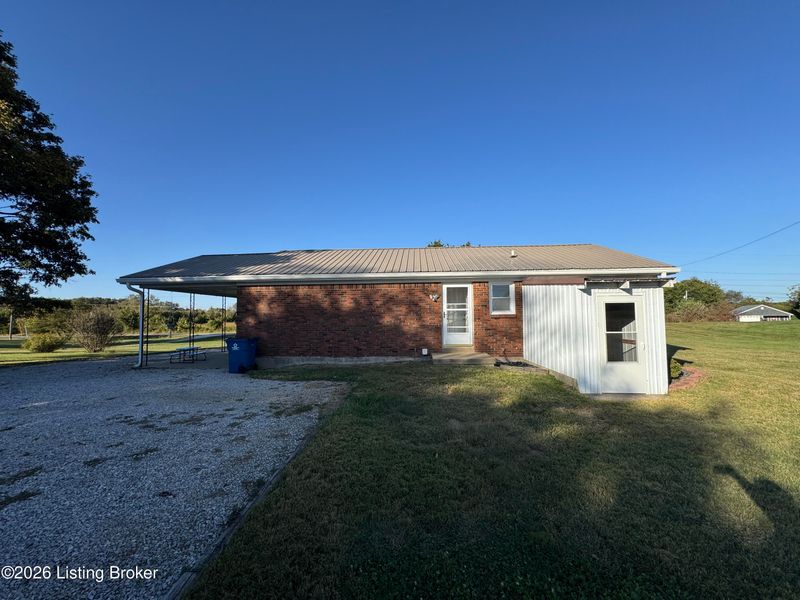 3315 N Midway Rd, Brandenburg, KY 40108