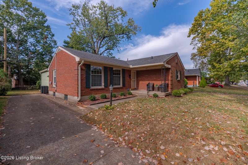 3318 Cawein Way, Louisville, KY 40220