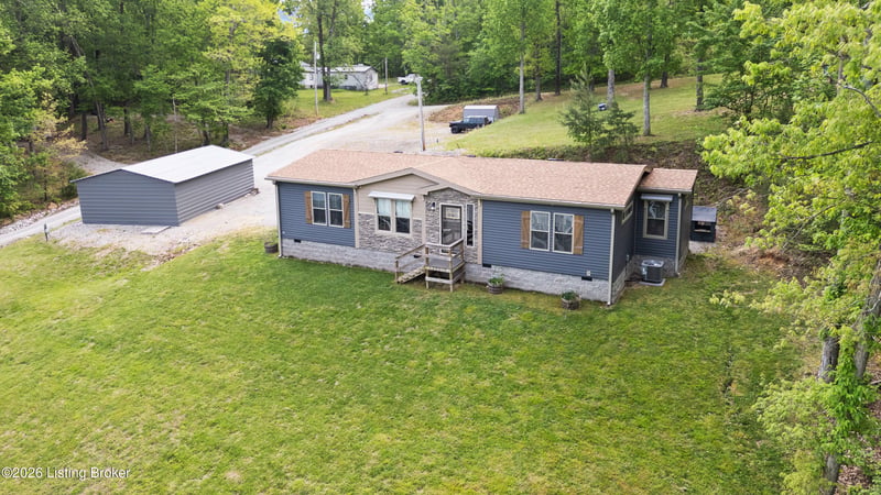 332 Hedge Iron Dr, Mammoth Cave, KY 42259