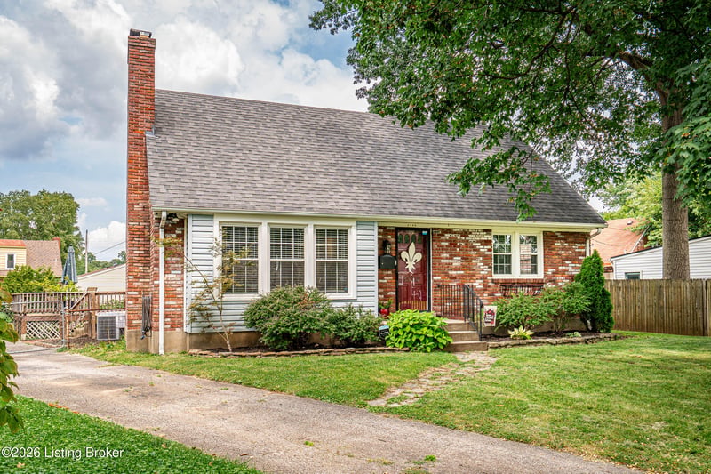3320 Stratford Ave, Louisville, KY 40218