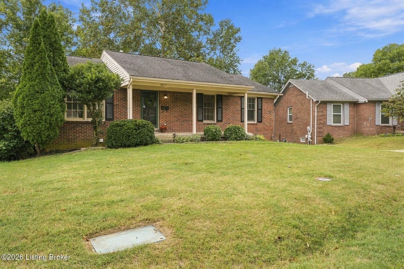 3322 Breaux Dr, Louisville, KY 40220