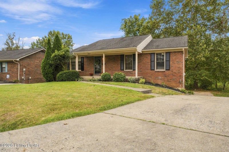 3322 Breaux Dr, Louisville, KY 40220