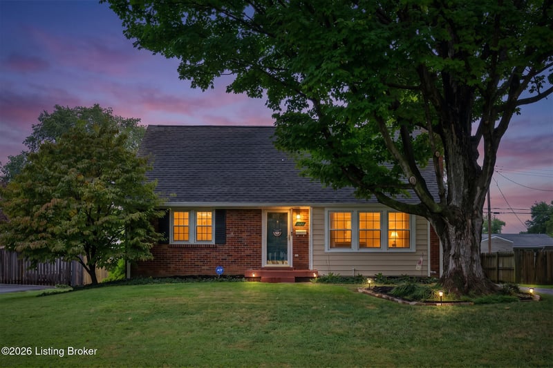 3323 Wellingmoor Ave, Louisville, KY 40218