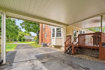 3323 Wellingmoor Ave, Louisville, KY 40218
