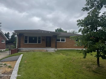 3327 Algonquin Pkwy, Louisville, KY 40211