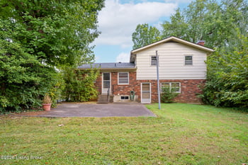 3329 Frontier Trl, Louisville, KY 40220