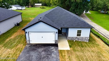 333 B First St, Vine Grove, KY 40175
