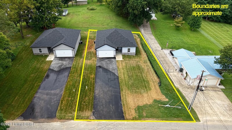 333 B First St, Vine Grove, KY 40175