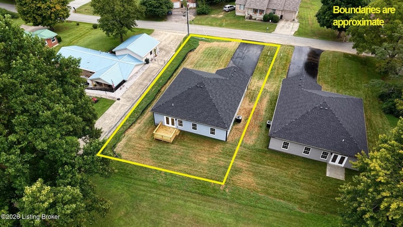 333 B First St, Vine Grove, KY 40175