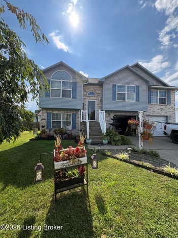 333 Clover Cove Dr, Shepherdsville, KY 40165