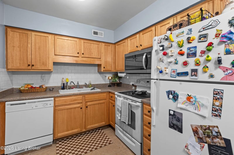 333 E 4th St #A8, Frankfort, KY 40601