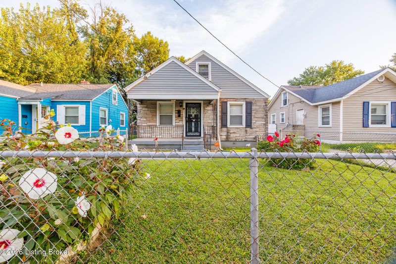 3330 Penway Ave, Louisville, KY 40211