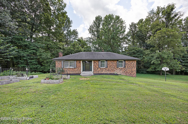 335 Wildwood Way, Campbellsville, KY 42718