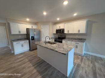 336 Breckinridge Cir, Vine Grove, KY 40175