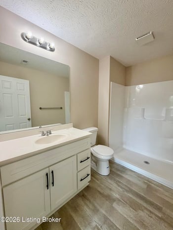 336 Breckinridge Cir, Vine Grove, KY 40175