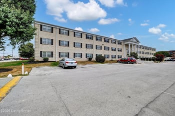 337 El Conquistador Pl, Louisville, KY 40220