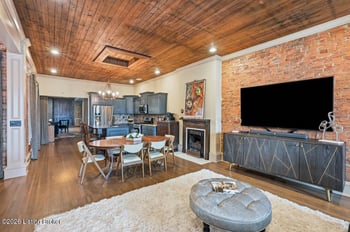 34 Public Sq #2A, Elizabethtown, KY 42701