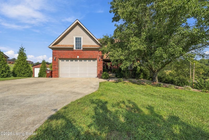 34 River Heights Blvd, Taylorsville, KY 40071