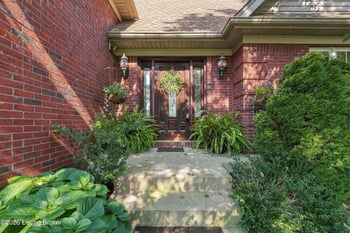 34 River Heights Blvd, Taylorsville, KY 40071