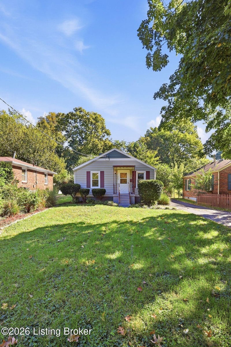 3403 Dell Rd, Jeffersontown, KY 40299
