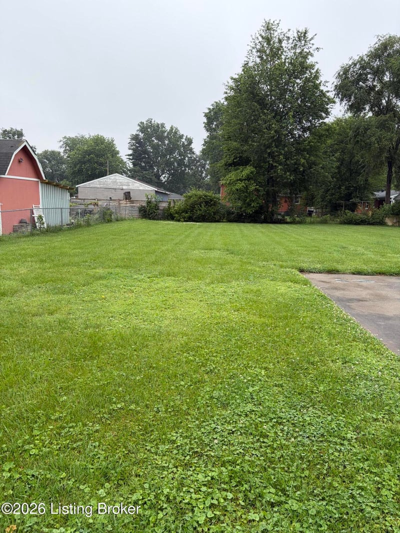 3403 Lees Ln, Louisville, KY 40216