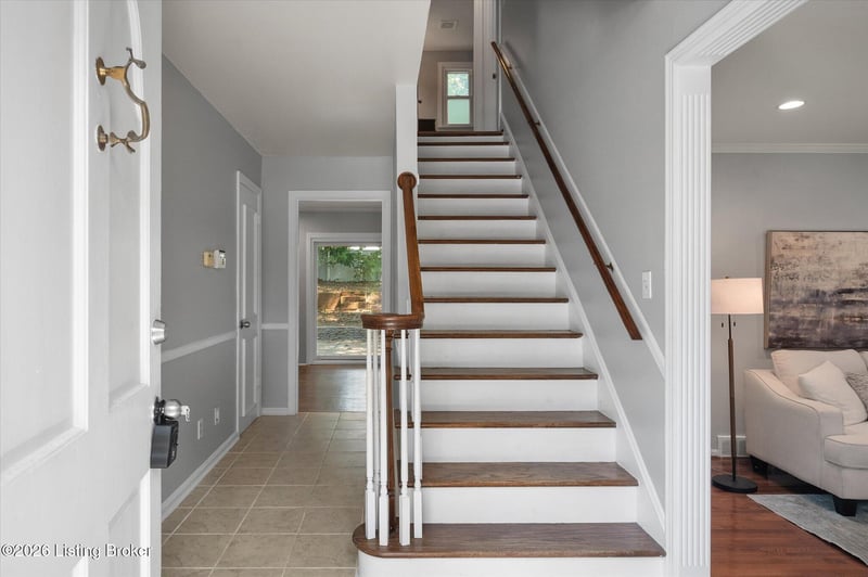 3405 Hillvale Rd, Louisville, KY 40241