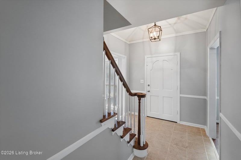 3405 Hillvale Rd, Louisville, KY 40241