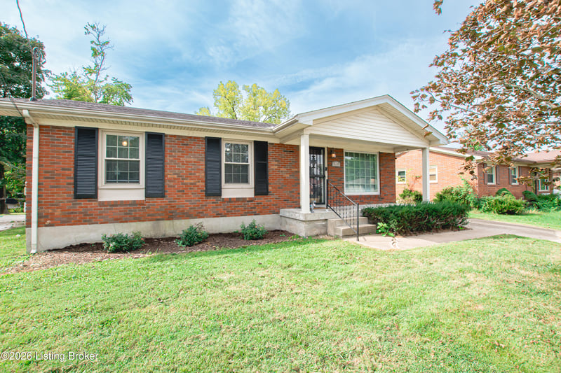3406 Pineland Dr, Louisville, KY 40219