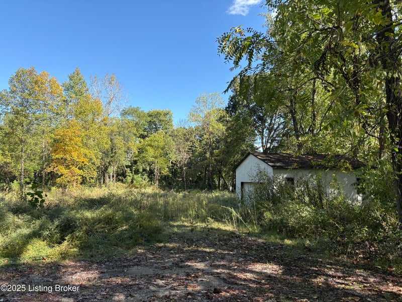 3407 Ripple Creek Dr, Louisville, KY 40229
