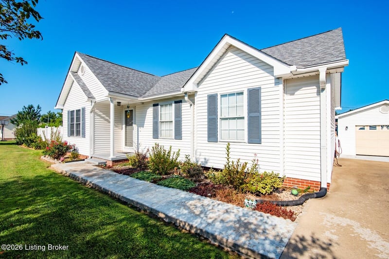 341 Hillside Dr, Hardinsburg, KY 40143