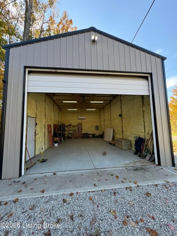 3411 Amos Ridge Rd, Frenchburg, KY 40322