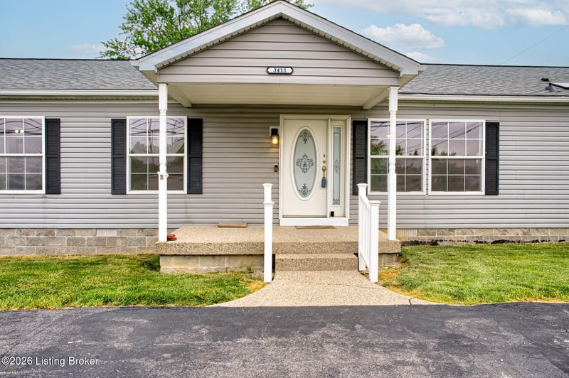 3411 Cedar Point Ln, La Grange, KY 40031