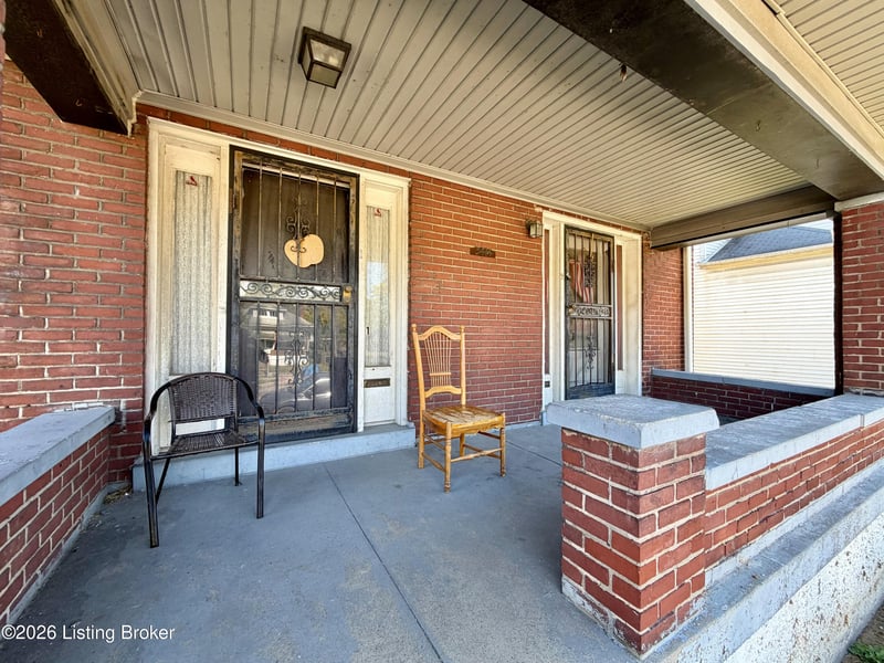 3414 W Market St, Louisville, KY 40212