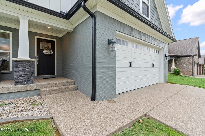 3415 Stara Ct, Jeffersontown, KY 40299