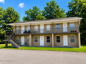 3424 Shagbark Rd, Louisville, KY 40216