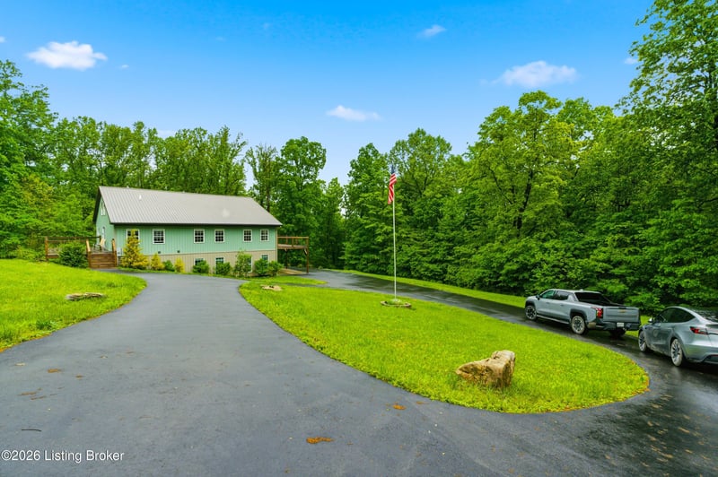 343 Pipeline Rd, Elizabethtown, KY 42701