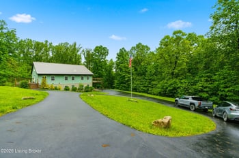 343 Pipeline Rd, Elizabethtown, KY 42701