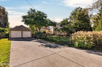 3430 Hycliffe Ave, Louisville, KY 40207