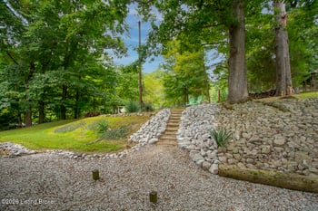 344 Lake Elmo Rd, Brooks, KY 40109