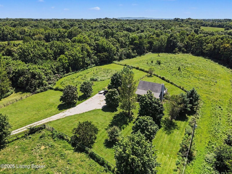 3455 Christianburg Rd, Bagdad, KY 40003