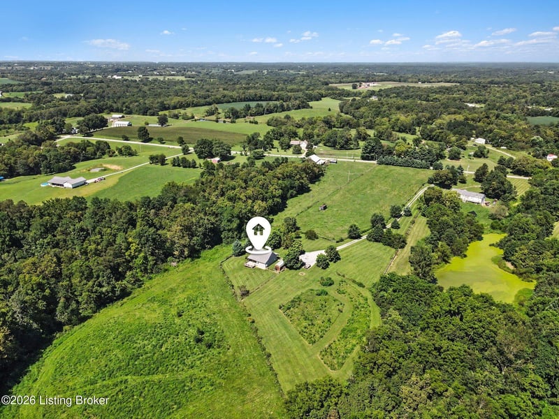 3455 Christianburg Rd, Bagdad, KY 40003