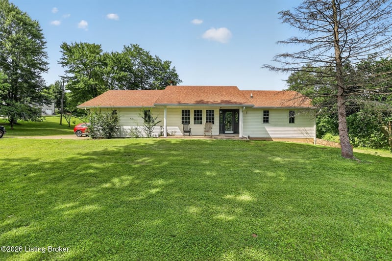 348 W Beech Grove Rd, Lebanon Junction, KY 40150